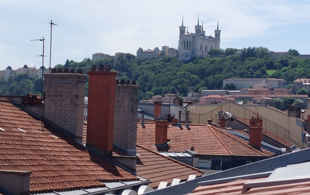 Annonces MAISON RHONE : Appartement | LYON (69001) | 18 m2 | 135 000 € 