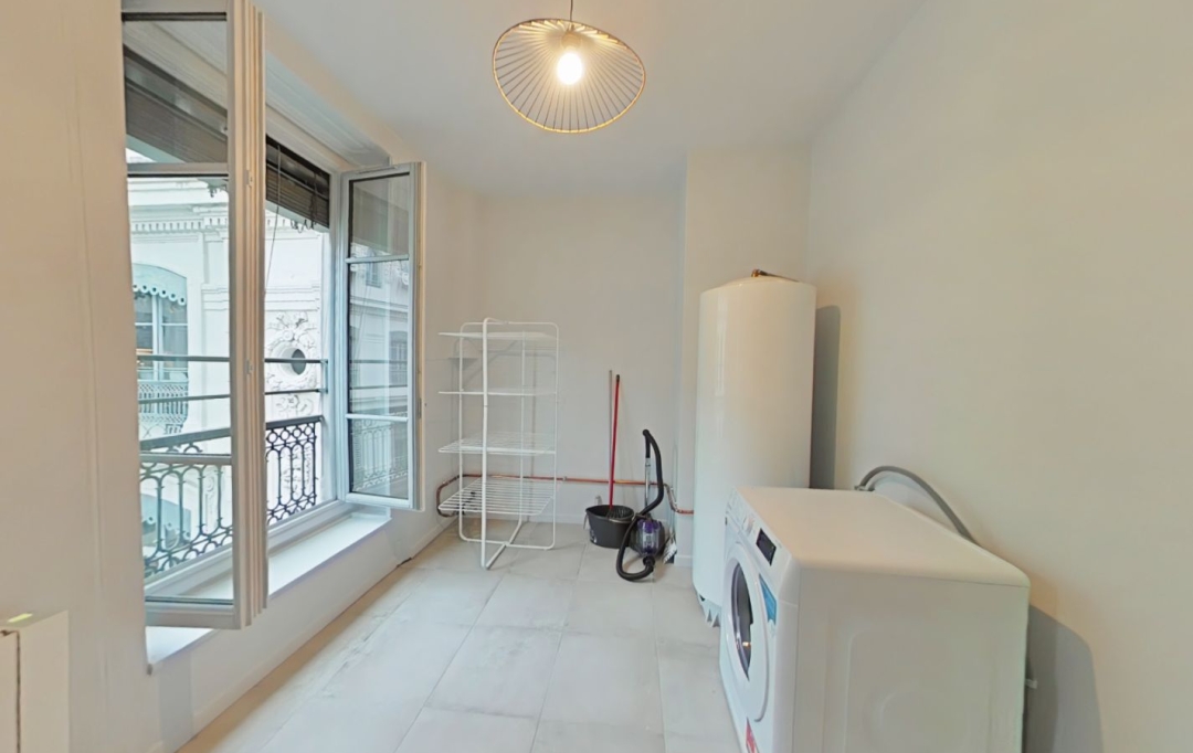 Annonces MAISON RHONE : Appartement | LYON (69001) | 133 m2 | 2 600 € 